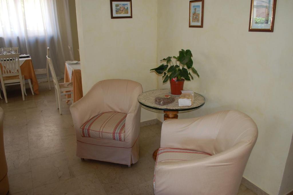 Hotel Ristorante La Terrazza Lido di Camaiore Esterno foto