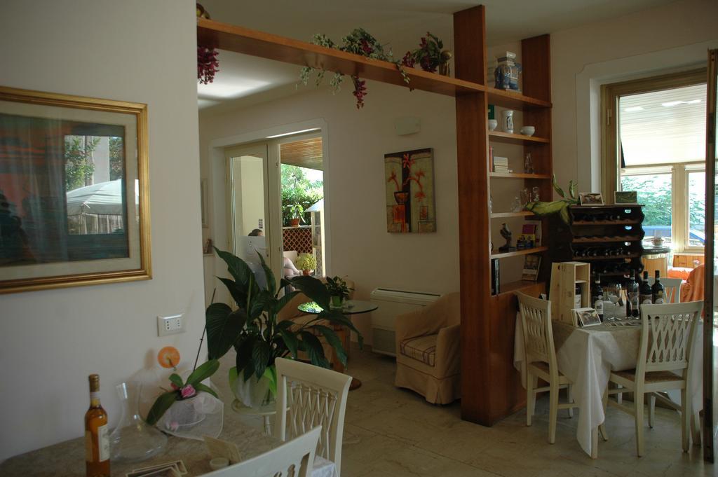 Hotel Ristorante La Terrazza Lido di Camaiore Esterno foto